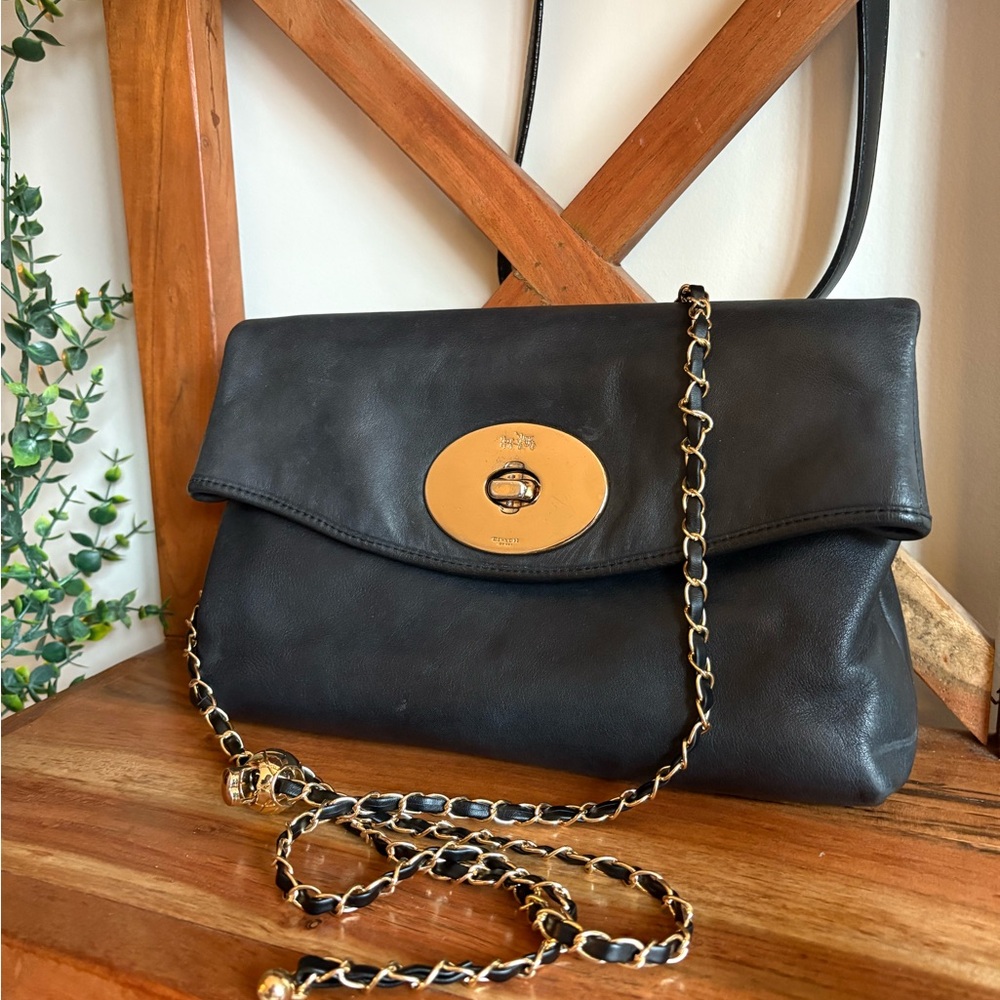 Vintage Coach Turnlock Clutch | Unbranded Chain | 1990s | Great Condition